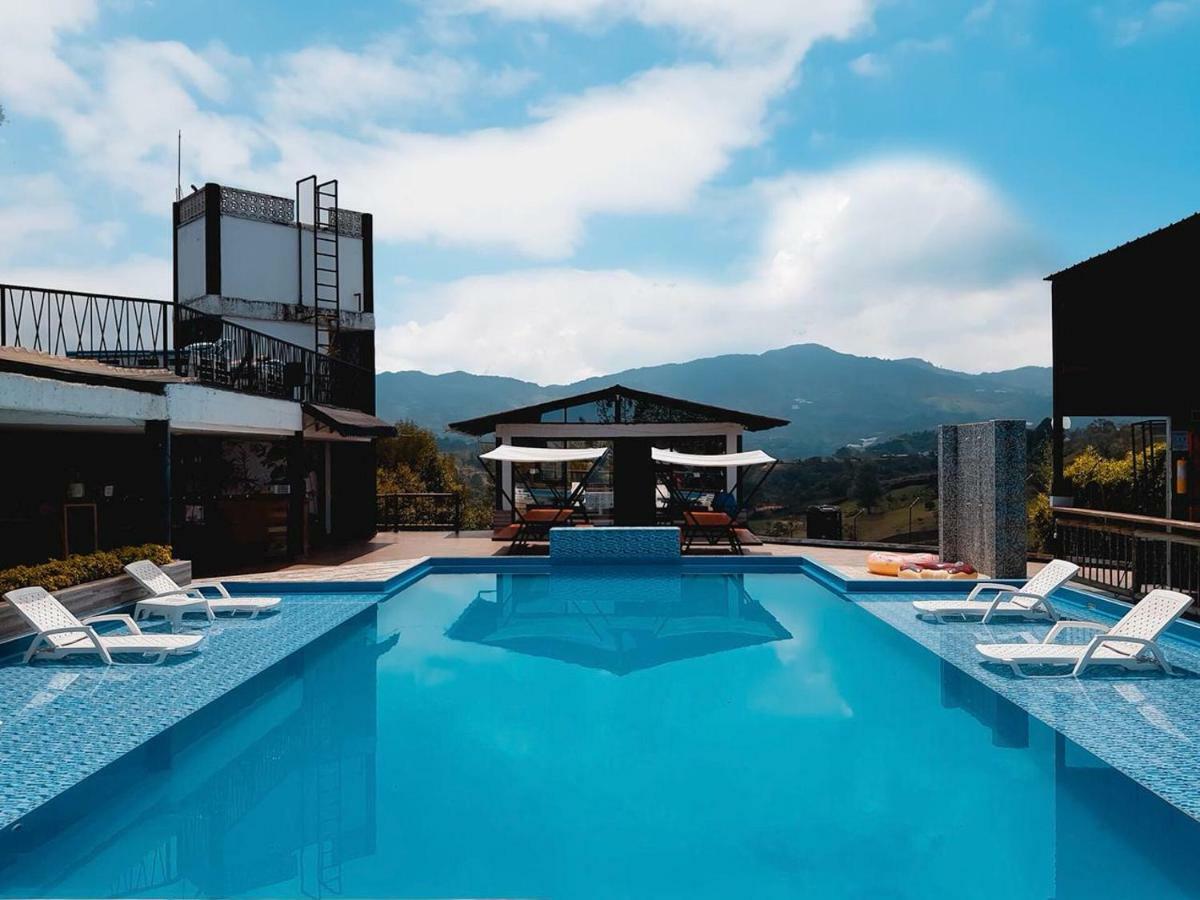 Happy Buddha Hostel & Lodge Guatapé 外观 照片