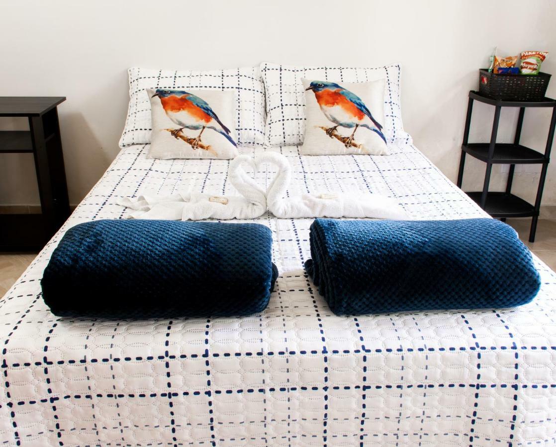 Happy Buddha Hostel & Lodge Guatapé 外观 照片
